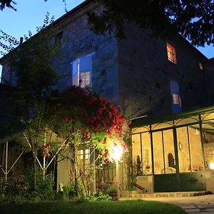  Bed & Breakfast La Maison Des Chartreux