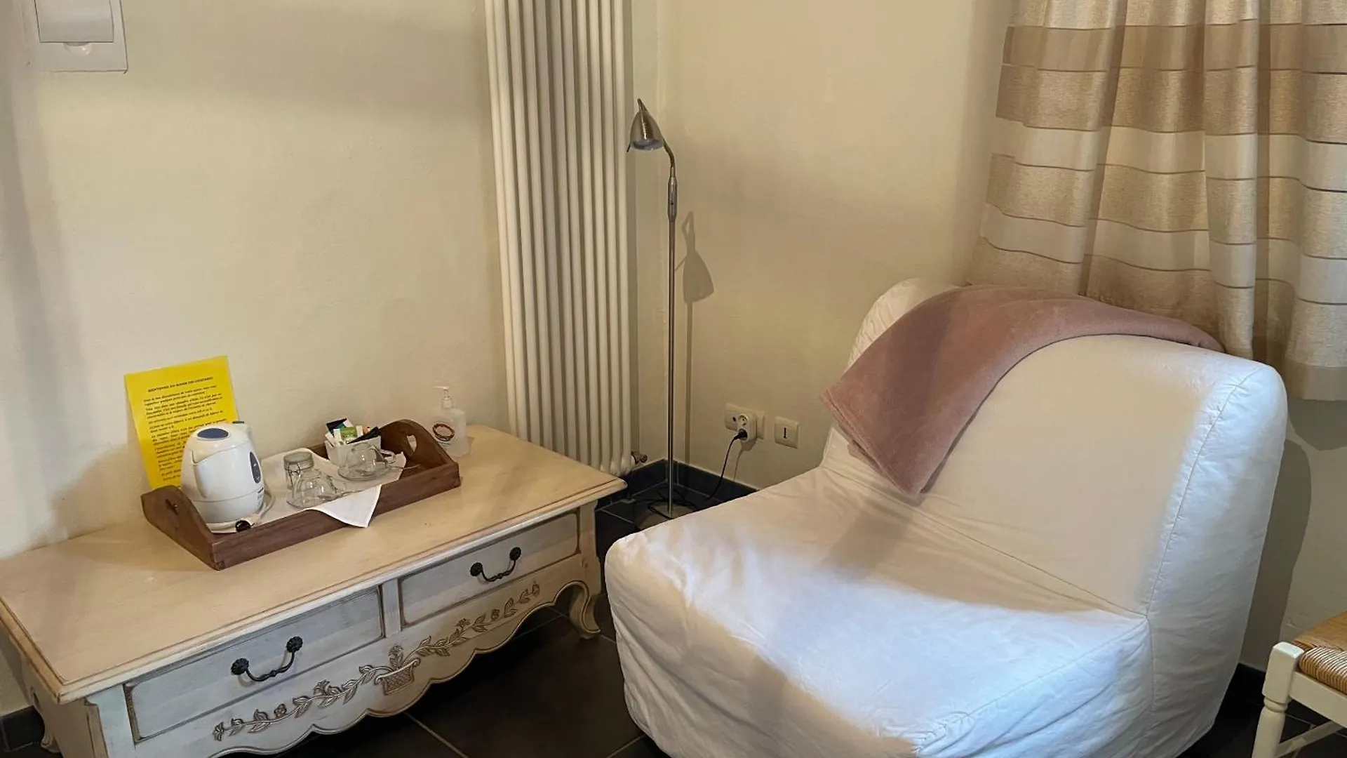 Masoe Des Chatards Bed & Breakfast Neuilly-le-Real